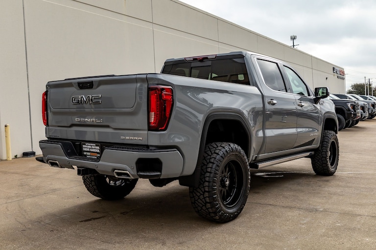 Gallery image 22 for GMC Sierra Denali Ultimate